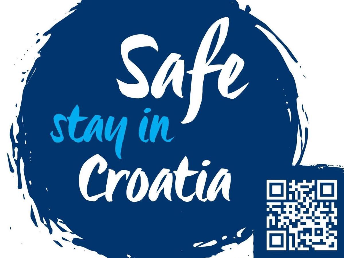 Mirta Deluxe Superior 5 Star Apartment, Your Piece Of Heaven By The Sea & Park, With Sea & Park View Novigrad  Екстер'єр фото